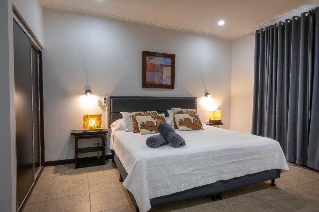 יקו The Palms Ocean Club Resort מראה חיצוני תמונה